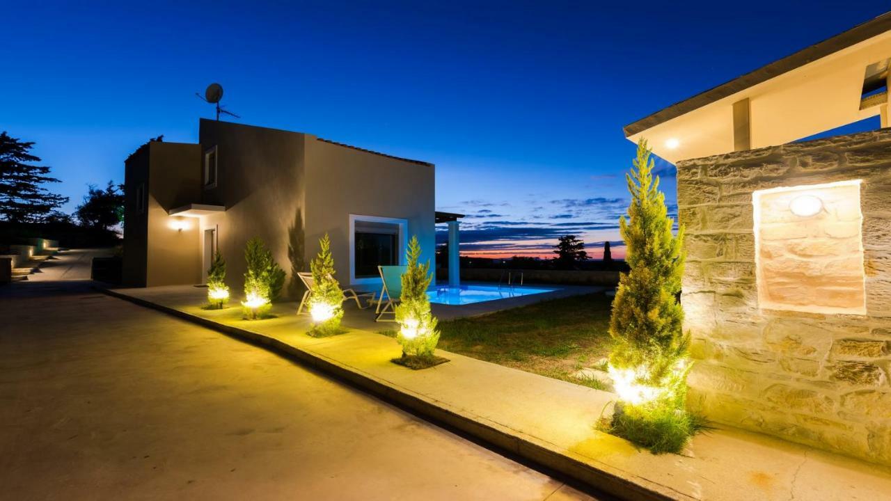 Mon Emvasia Margarites Villas Margarítai Buitenkant foto